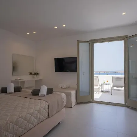 Дом отдыха Paros Breeze Odyssey
