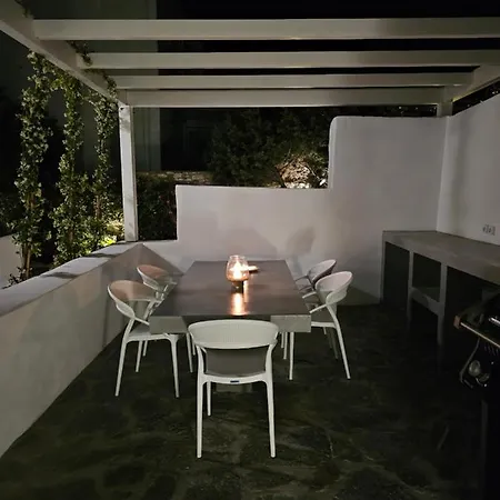 Дом отдыха Paros Breeze Odyssey