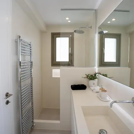 Дом отдыха Paros Breeze Odyssey *